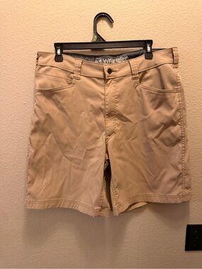 Wrangler Men's Tan Flat-Front Shorts